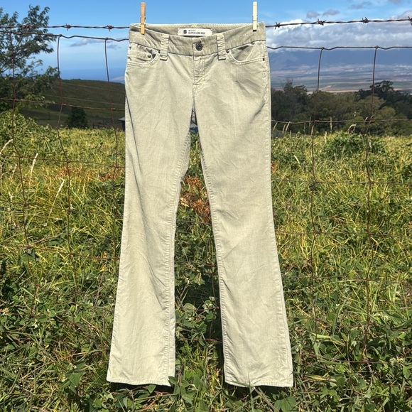 VTG Y2K Gap Light Green Ultra low rise flare Corduroy Pants 4L - Picture 1 of 6